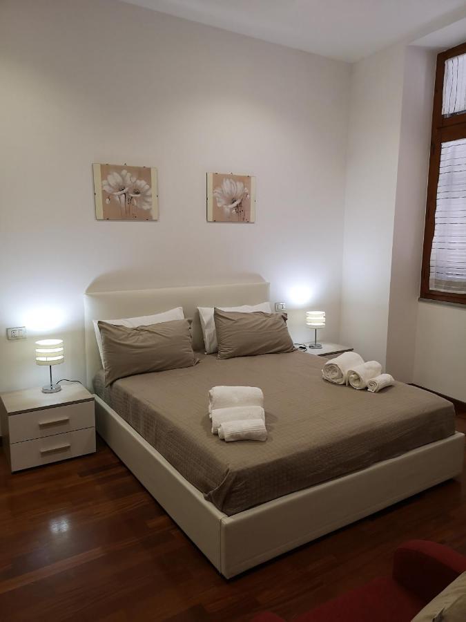 Marina Apartment City Centre Cagliari Exteriör bild